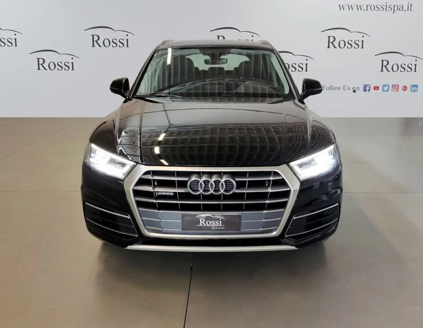 Audi Q5 35 2.0 tdi Business Sport quattro 163cv s-tronic Zwart - 1