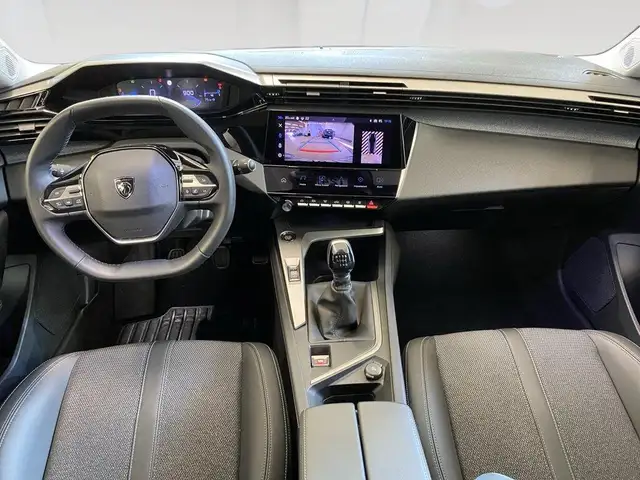 Peugeot 308 view 6