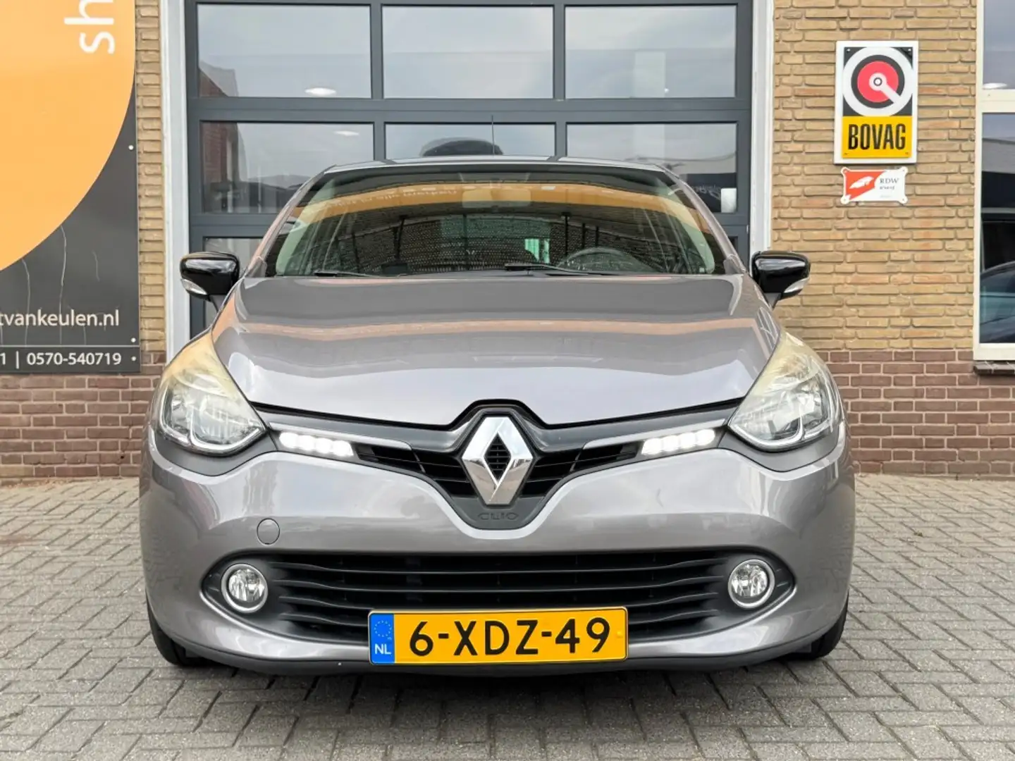 Renault Clio TCe 90 NIGHT&DAY NAVI/LMV/CRUISE/PDC/LED/NL-AUTO Gris - 2