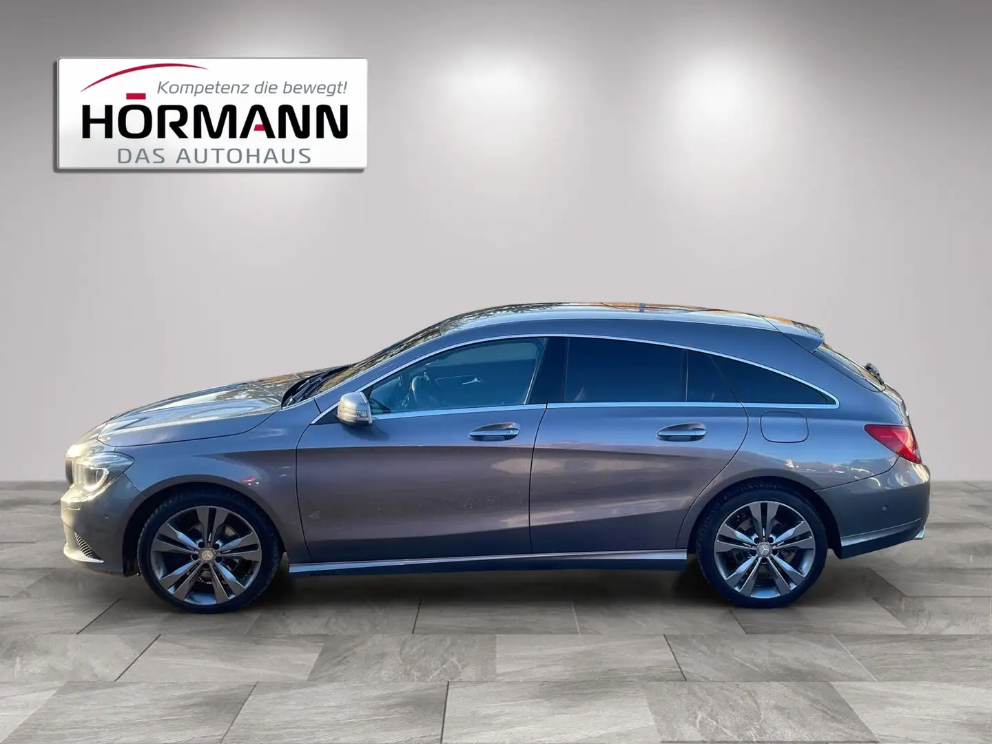 Mercedes-Benz CLA 200 CLA 200 d Shooting Brake Aut. Grau - 2