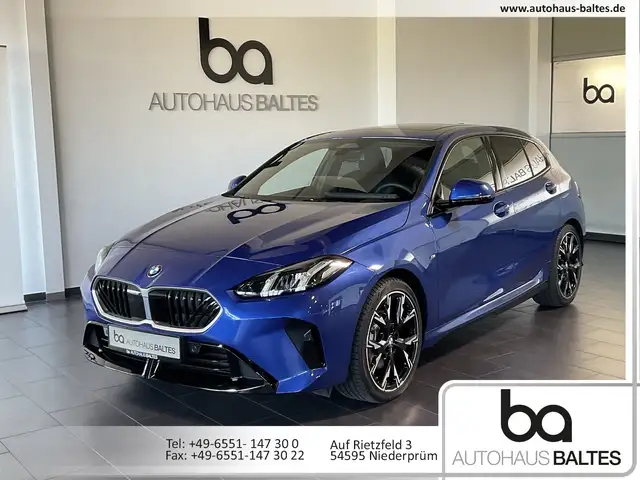 Bmw 120 d M Sport 19"/Pano/Park/DrivPlus/AAC/AHK Navi/Pano. Dach/Autom./Klima/LED/Sportpaket/Sitzhzg./MF Lenkrad/Tempomat/eFH.