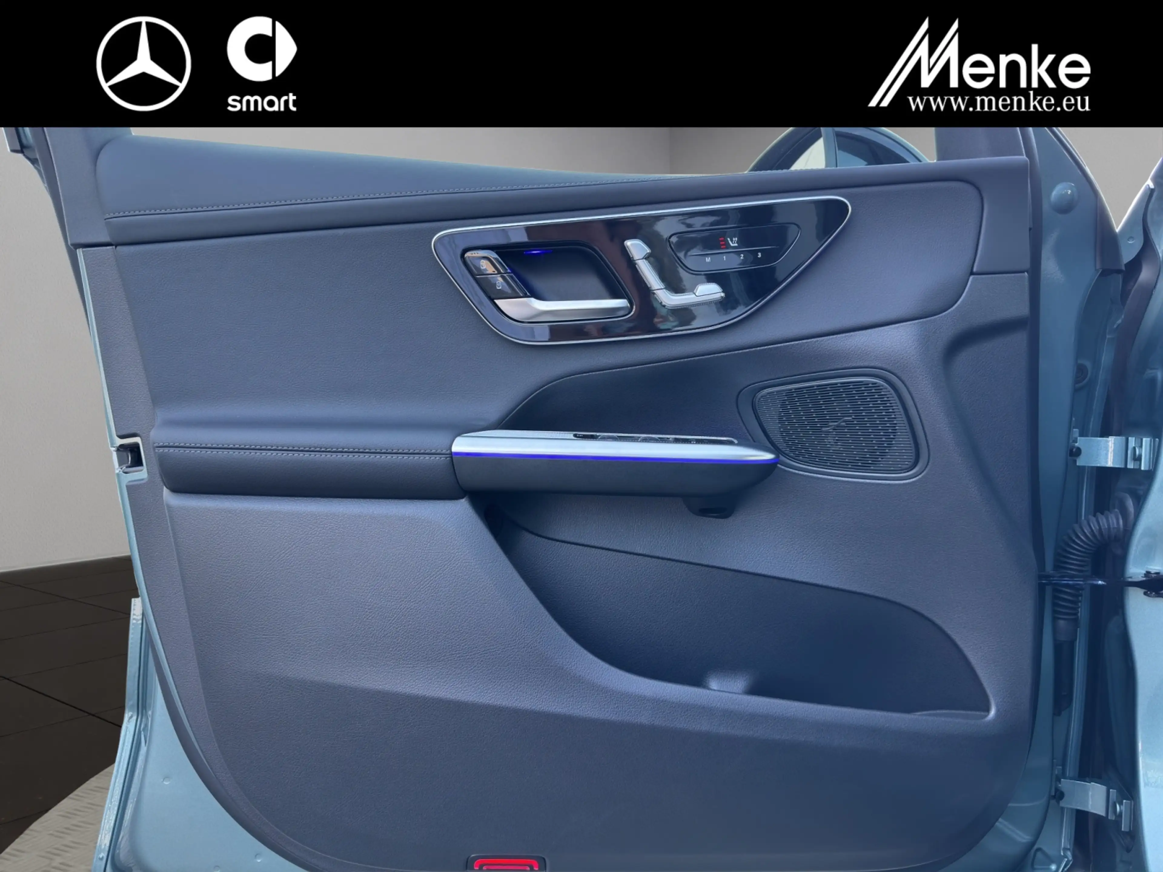Mercedes-Benz GLC 300 d 4M AMG+Night+Premium+Digi+360+AHK+Dist — photo 14