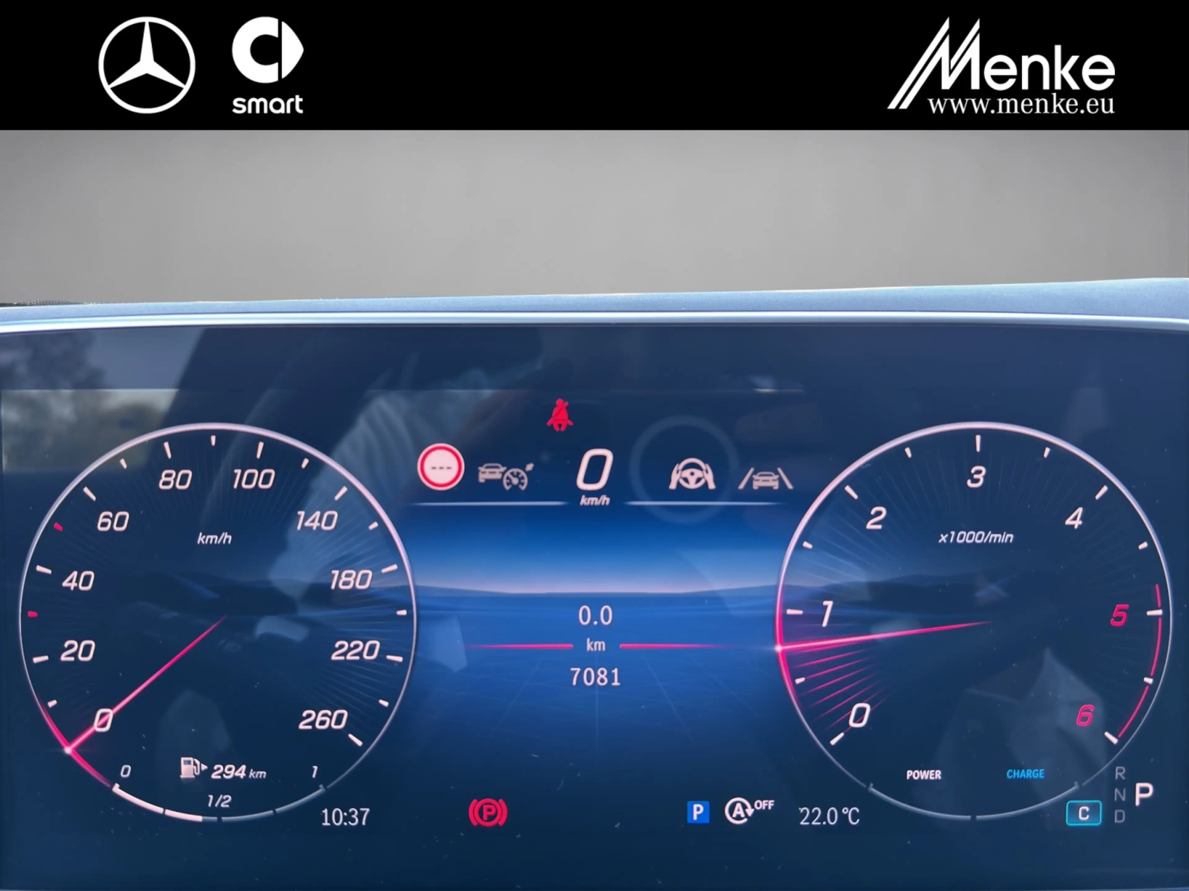 Mercedes-Benz GLC 300 d 4M AMG+Night+Premium+Digi+360+AHK+Dist — photo 13