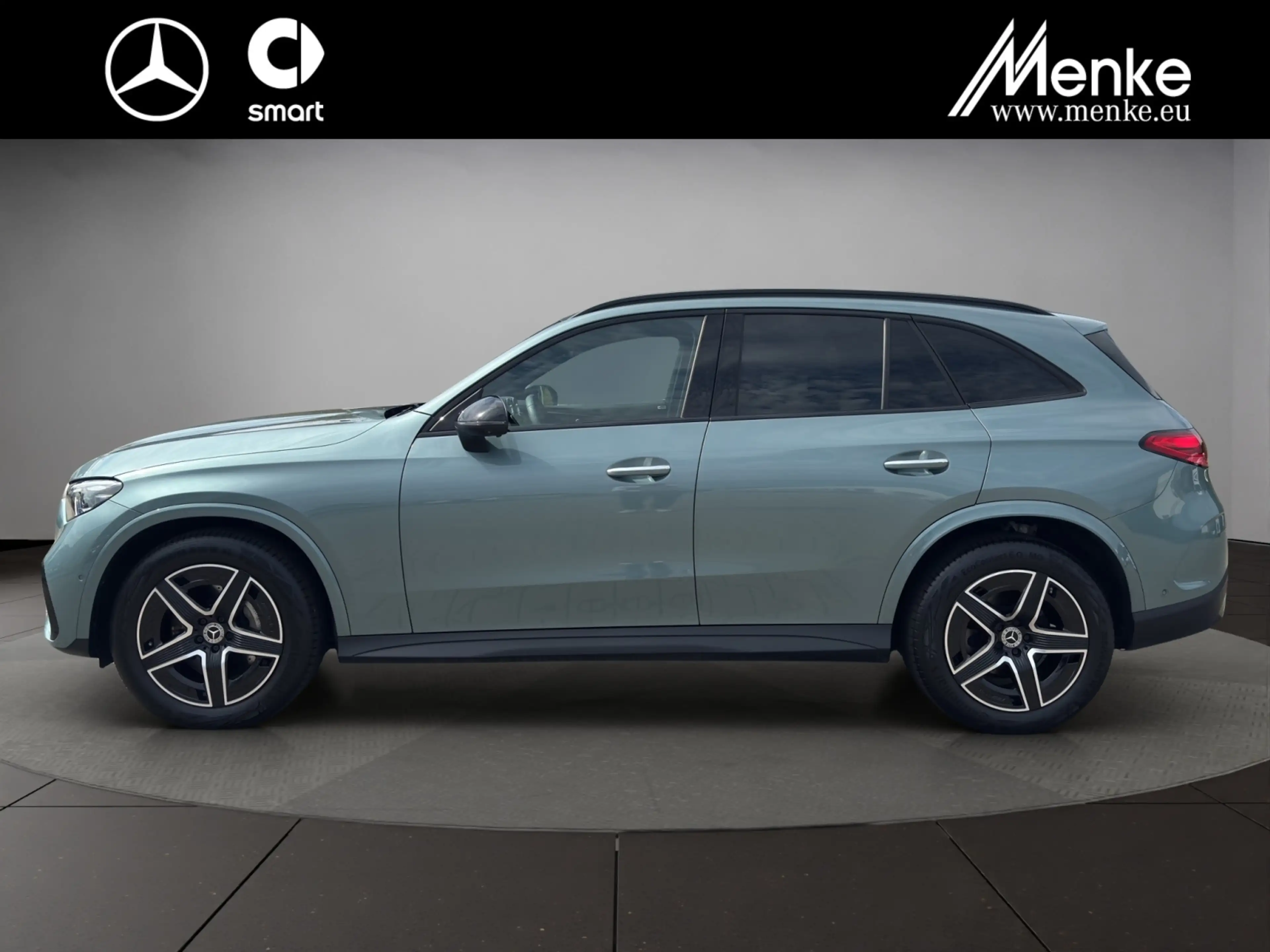 Mercedes-Benz GLC 300 d 4M AMG+Night+Premium+Digi+360+AHK+Dist — photo 8