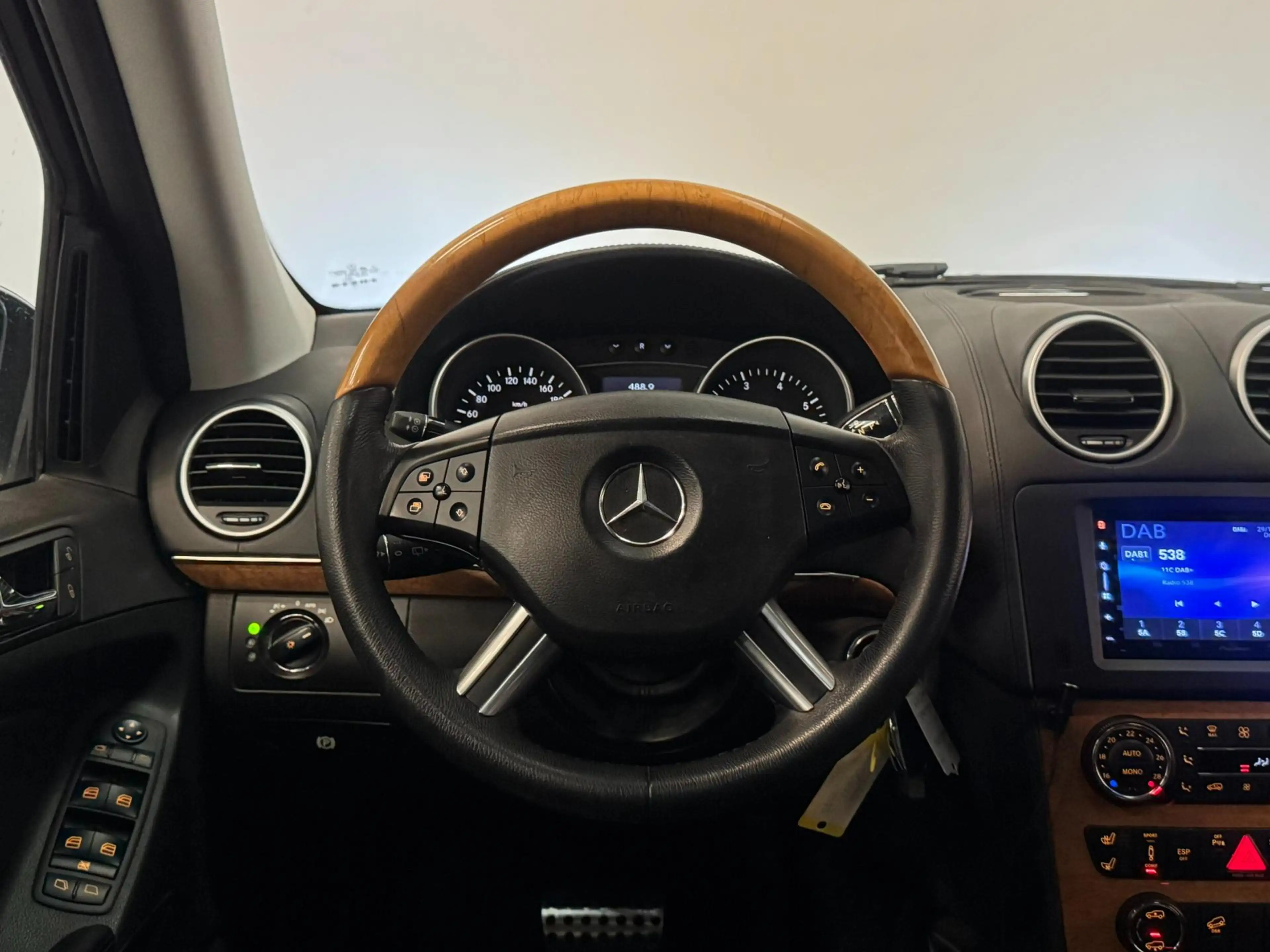 Mercedes-Benz GL 500 7-pers / Pano / BTW / Harman / Memory — photo 11