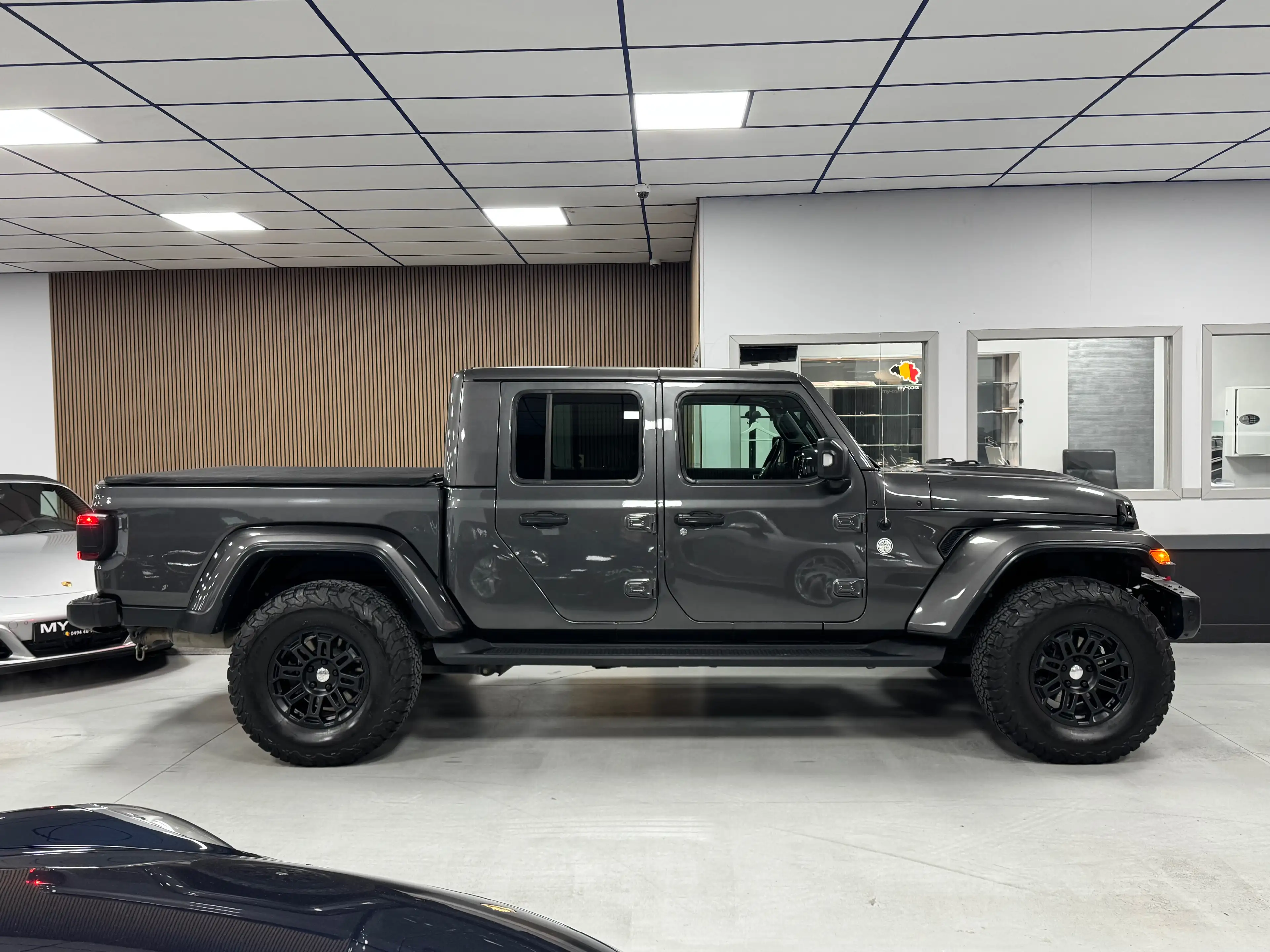 Jeep Gladiator 3.0 Tdi 4WD Overland Utilitaire 5 Places Full Opt. — photo 10