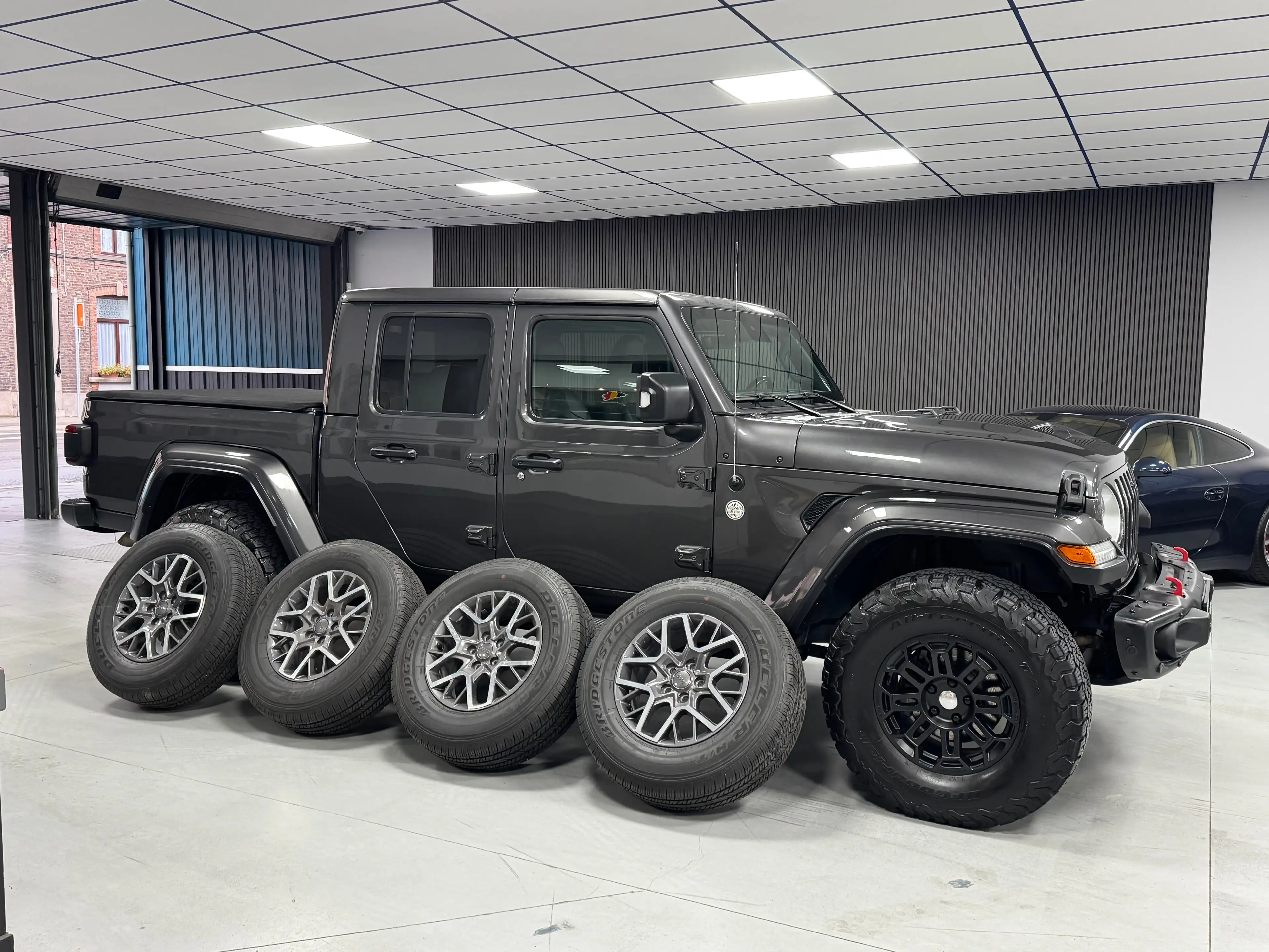 Jeep Gladiator 3.0 Tdi 4WD Overland Utilitaire 5 Places Full Opt. — photo 14