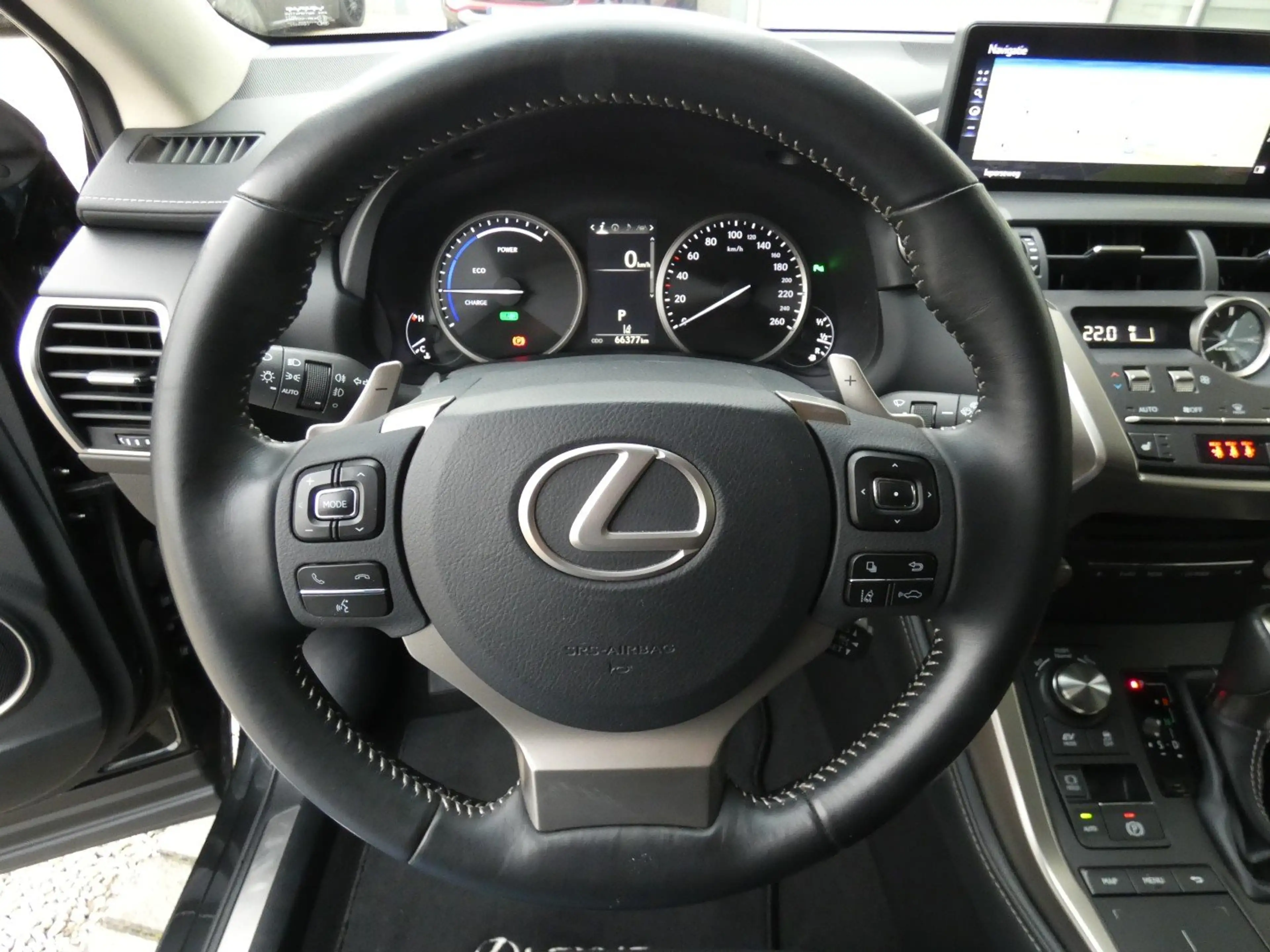 Lexus NX 300h Hybrid AWD Executive Line +LEDER +TREKHAAK — photo 15