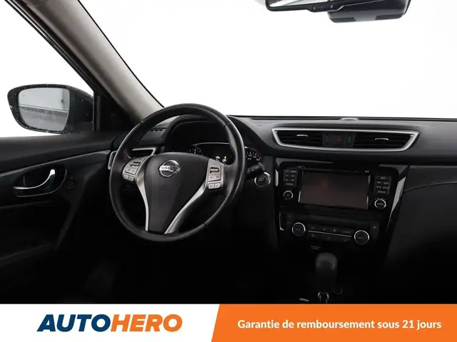 Nissan X-Trail view 13