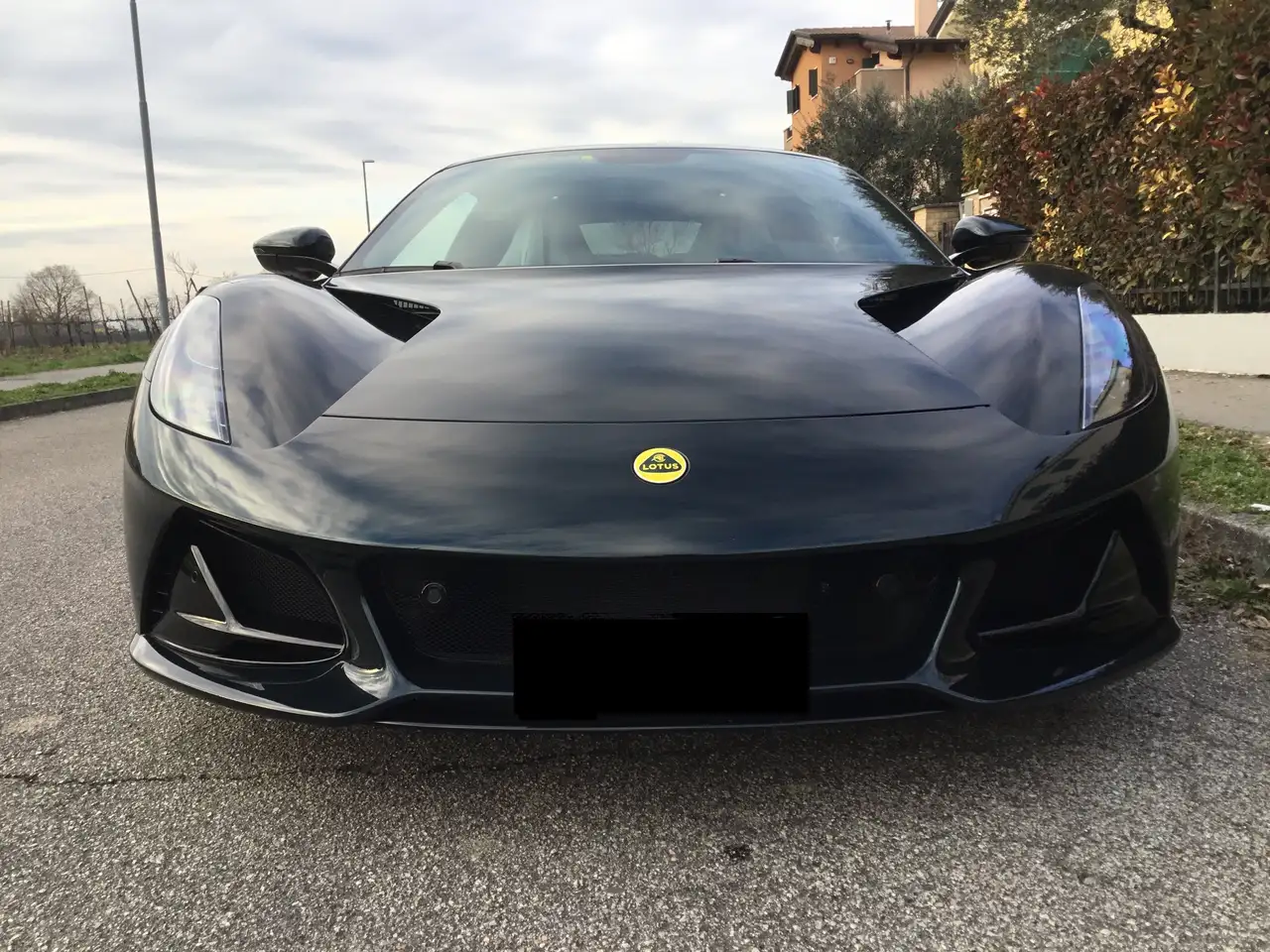 Lotus Emira 2024