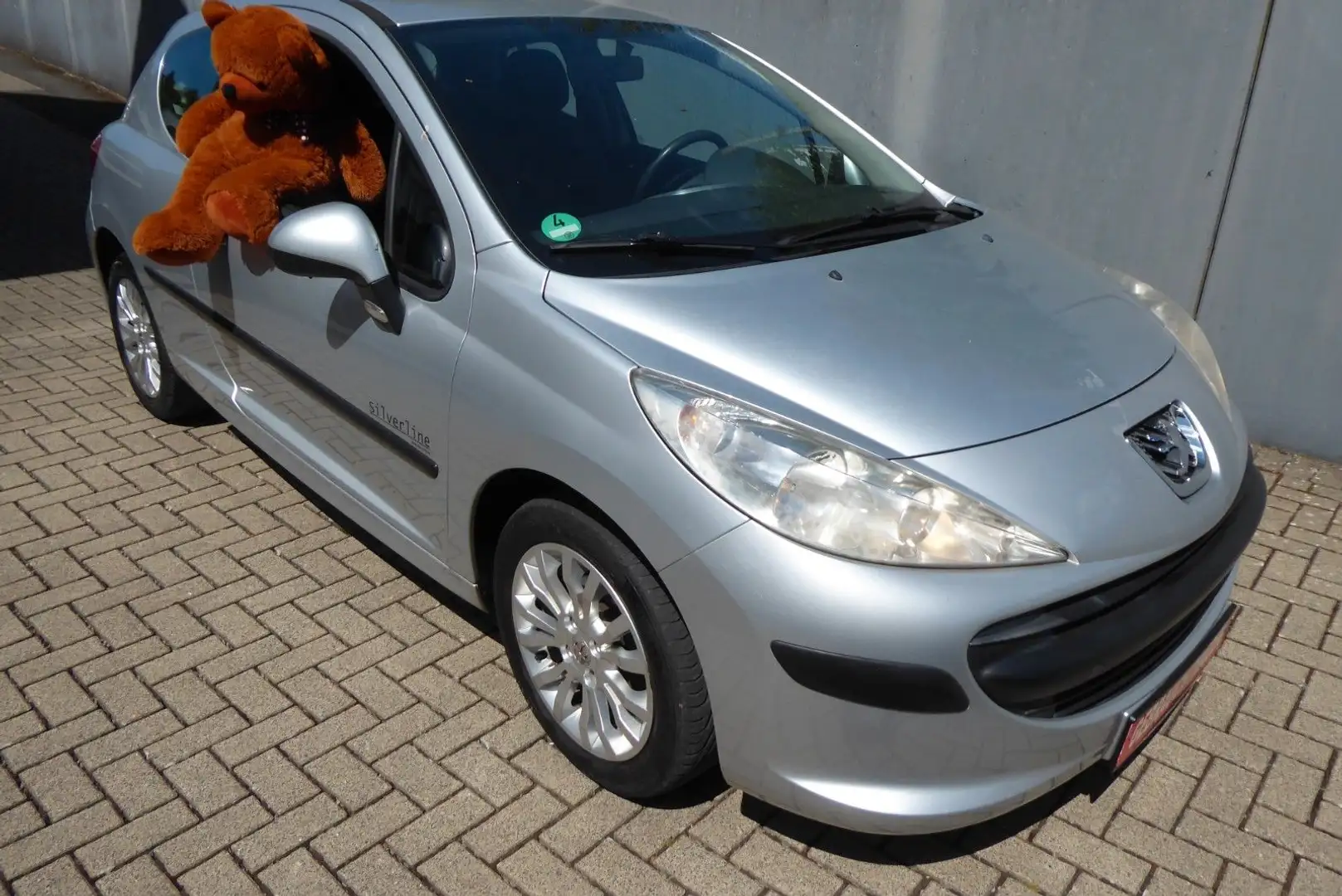 Peugeot 207 Tendance Grau - 1