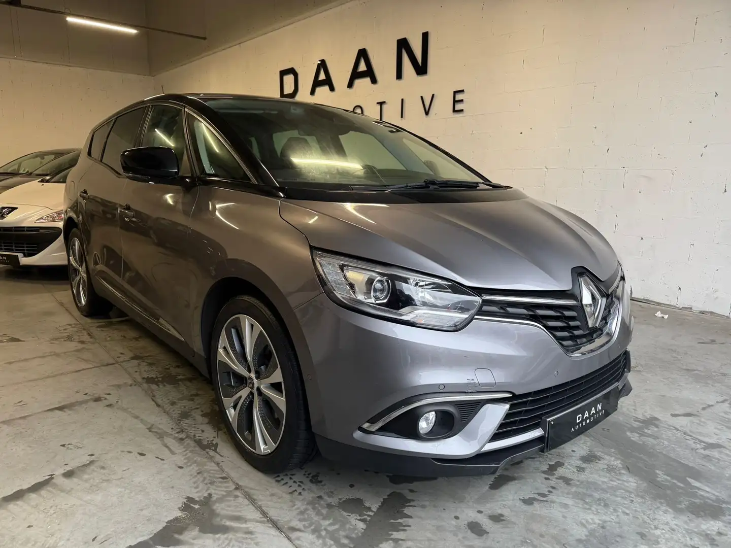 Renault Scenic 1.33 TCE 7 PLACES - 1