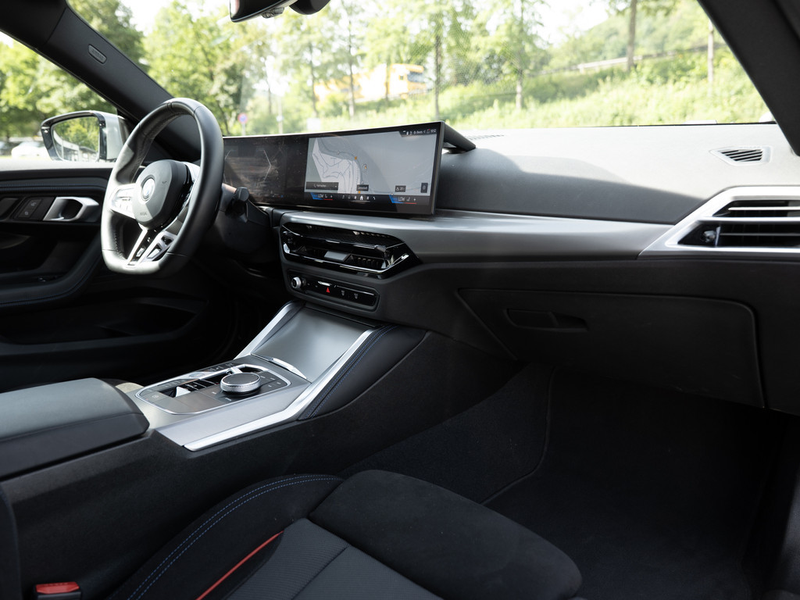 BMW 218 i M-Sport LED NAVI KAMERA SHZ PDC KEYLESS — photo 8