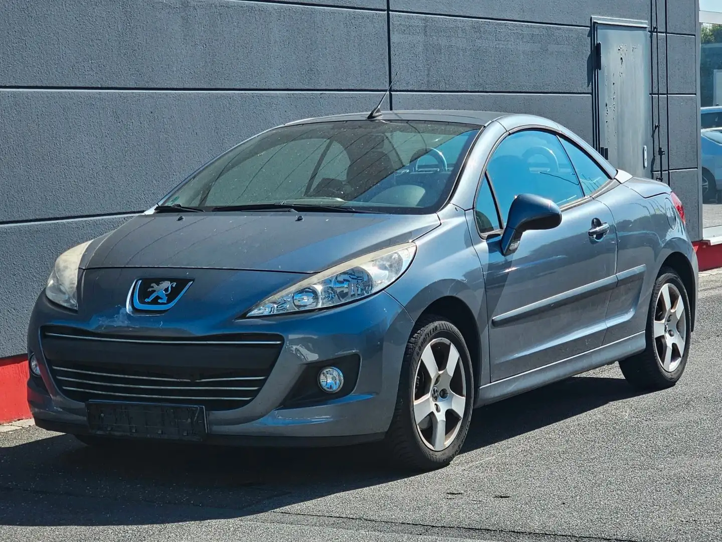 Peugeot 207 CC Cabrio-Coupe Filou siva - 1