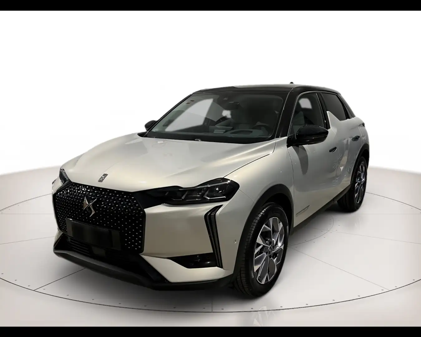 DS Automobiles DS 3 1.2 PureTech 130cv Esprit de Voyage auto Argintiu - 1