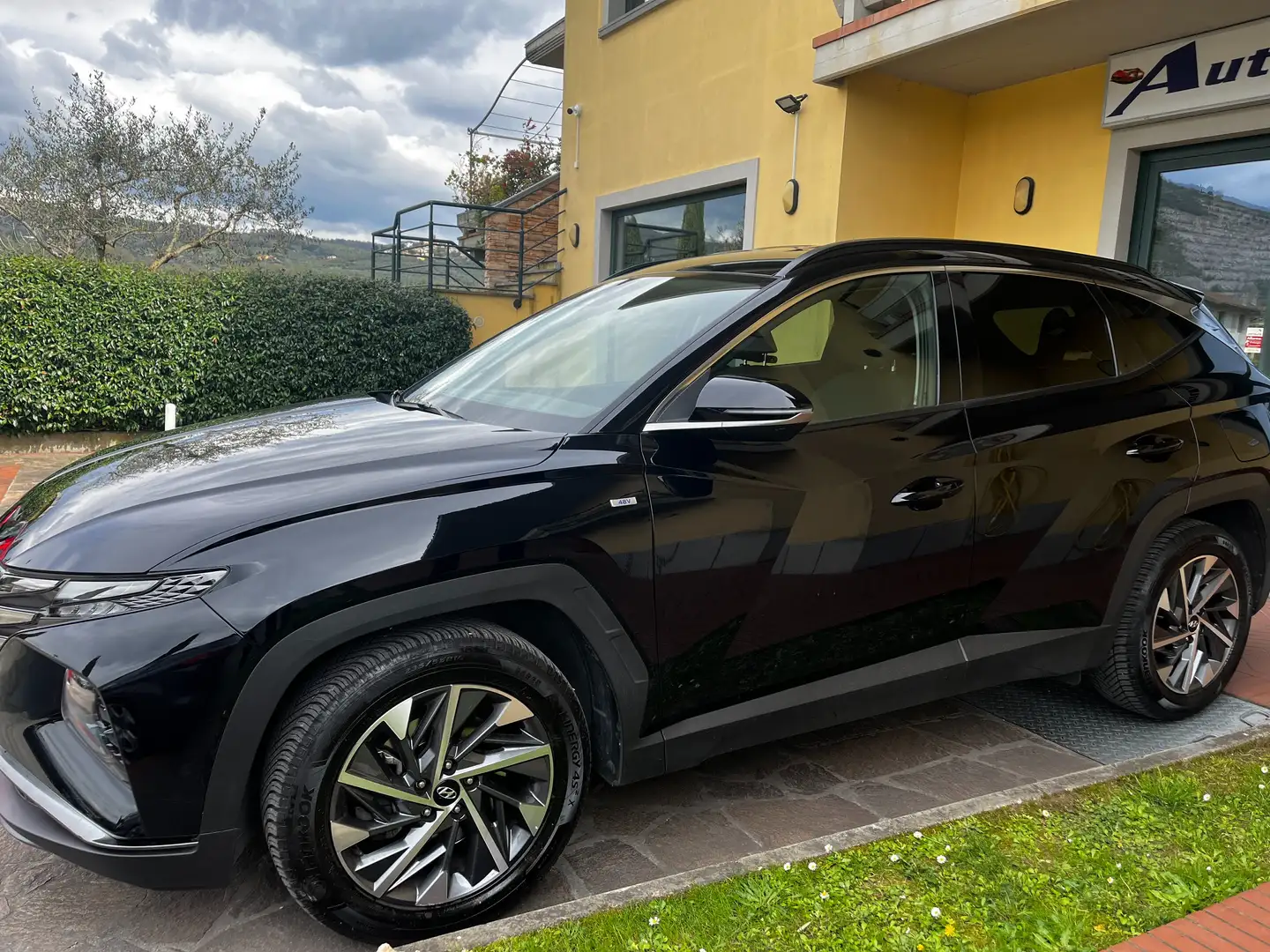 Hyundai TUCSON Tucson 1.6 crdi 48V Xline 2wd Noir - 2