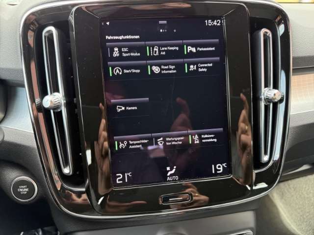 Volvo XC 40