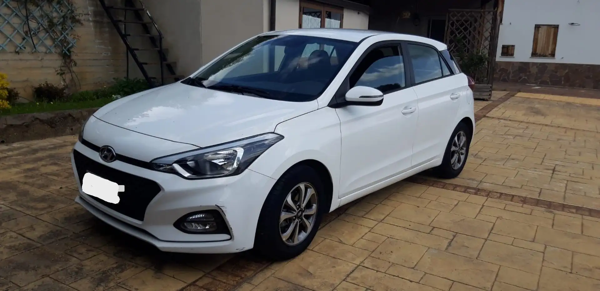 Hyundai i20 i20+II+2018+5p+1.2+mpi+Advanced+75cv Bianco - 2