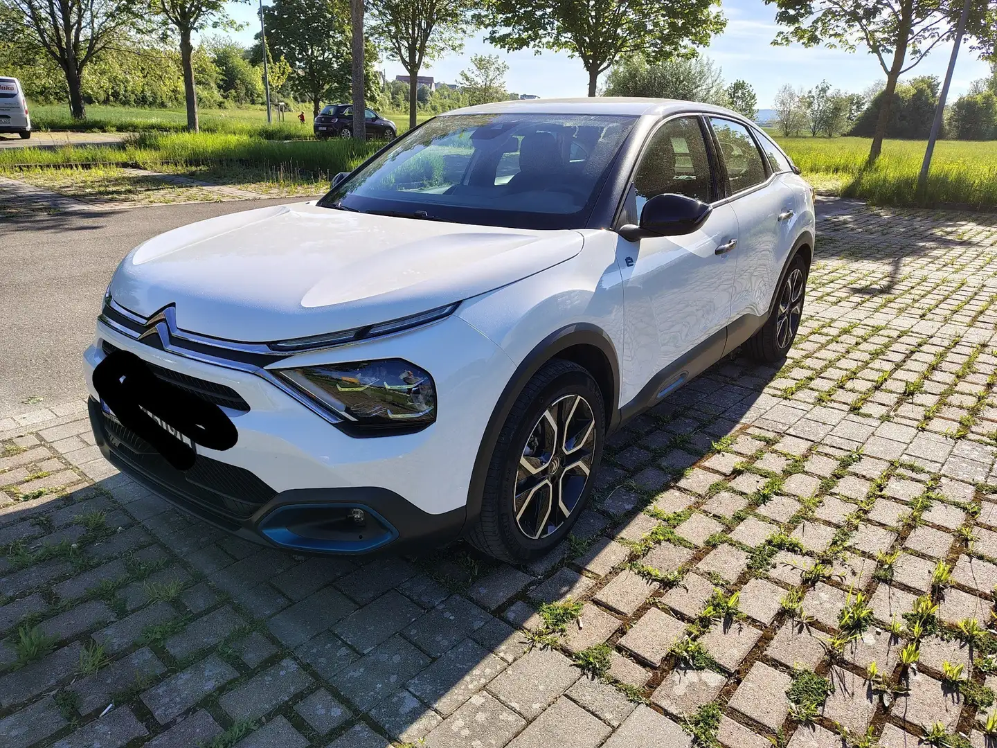 Citroen E-C4 Electric 136 FEEL Weiß - 1