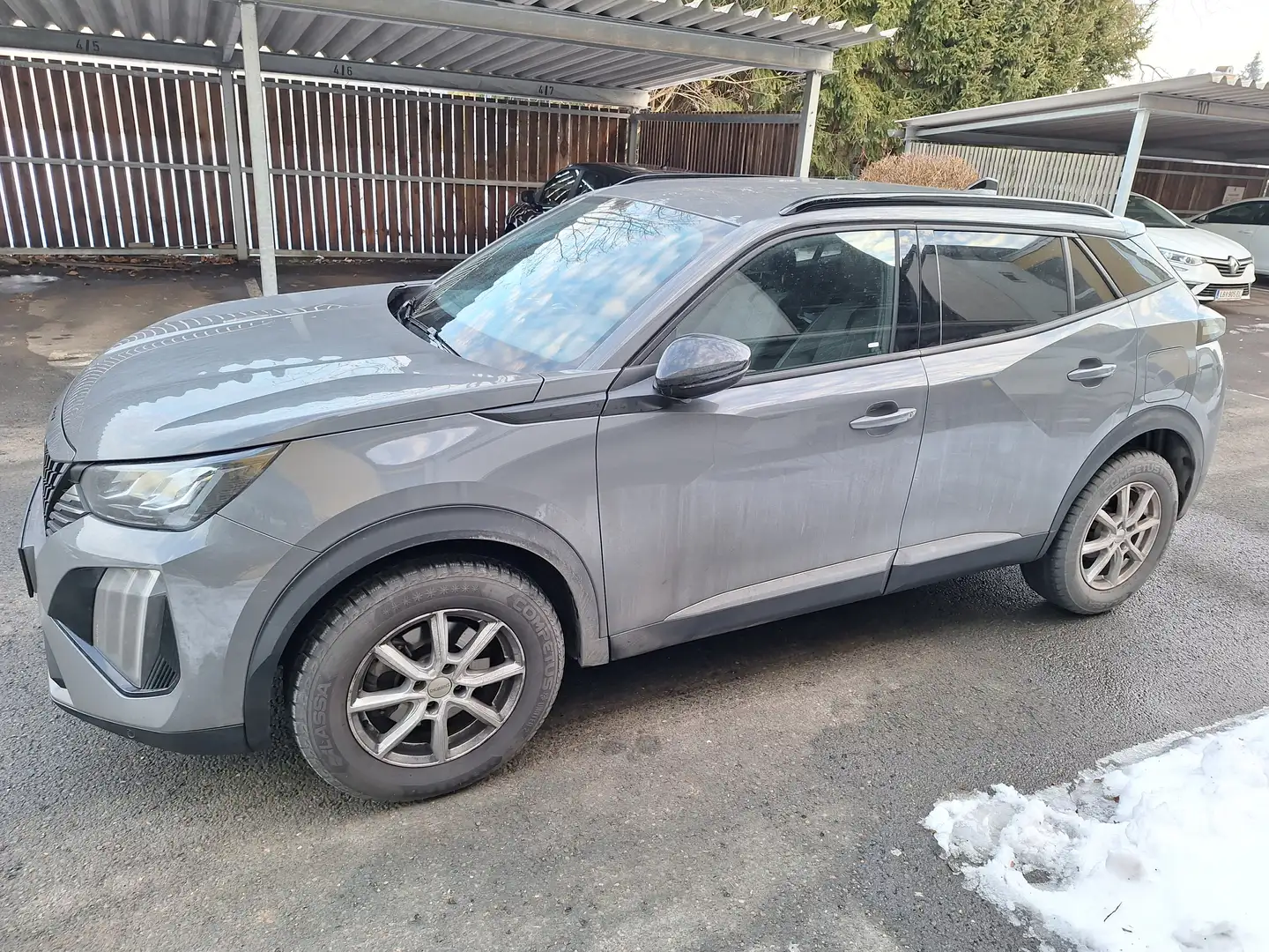 Peugeot 2008 2008 BlueHDi 130 S Grau - 1