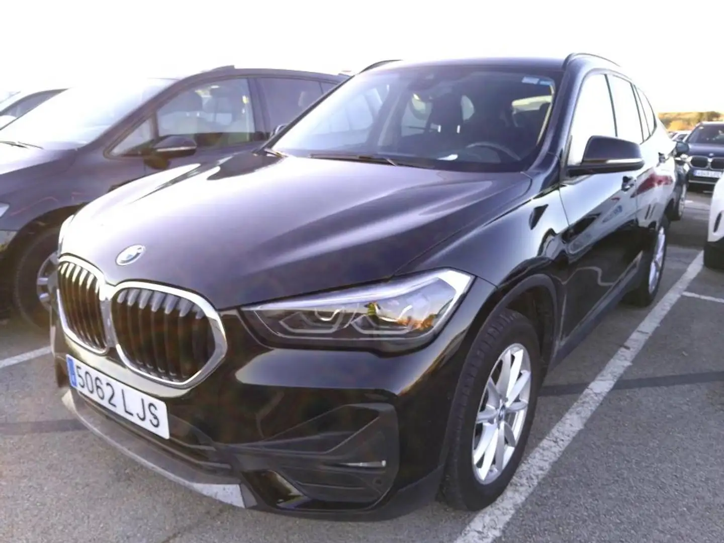 BMW X1 sDrive 16dA Business Negro - 1