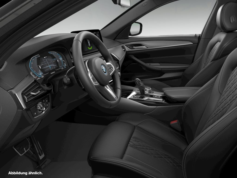 BMW 530 e A M Sport PANO AHK RFK NAVI LED PDC V+H LM — photo 3