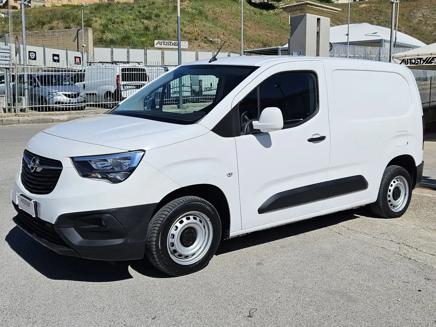Opel Combo Cargo 1.5 CDTi 102cv (PREZZO IVA ESCLUSA) Blanc - 2