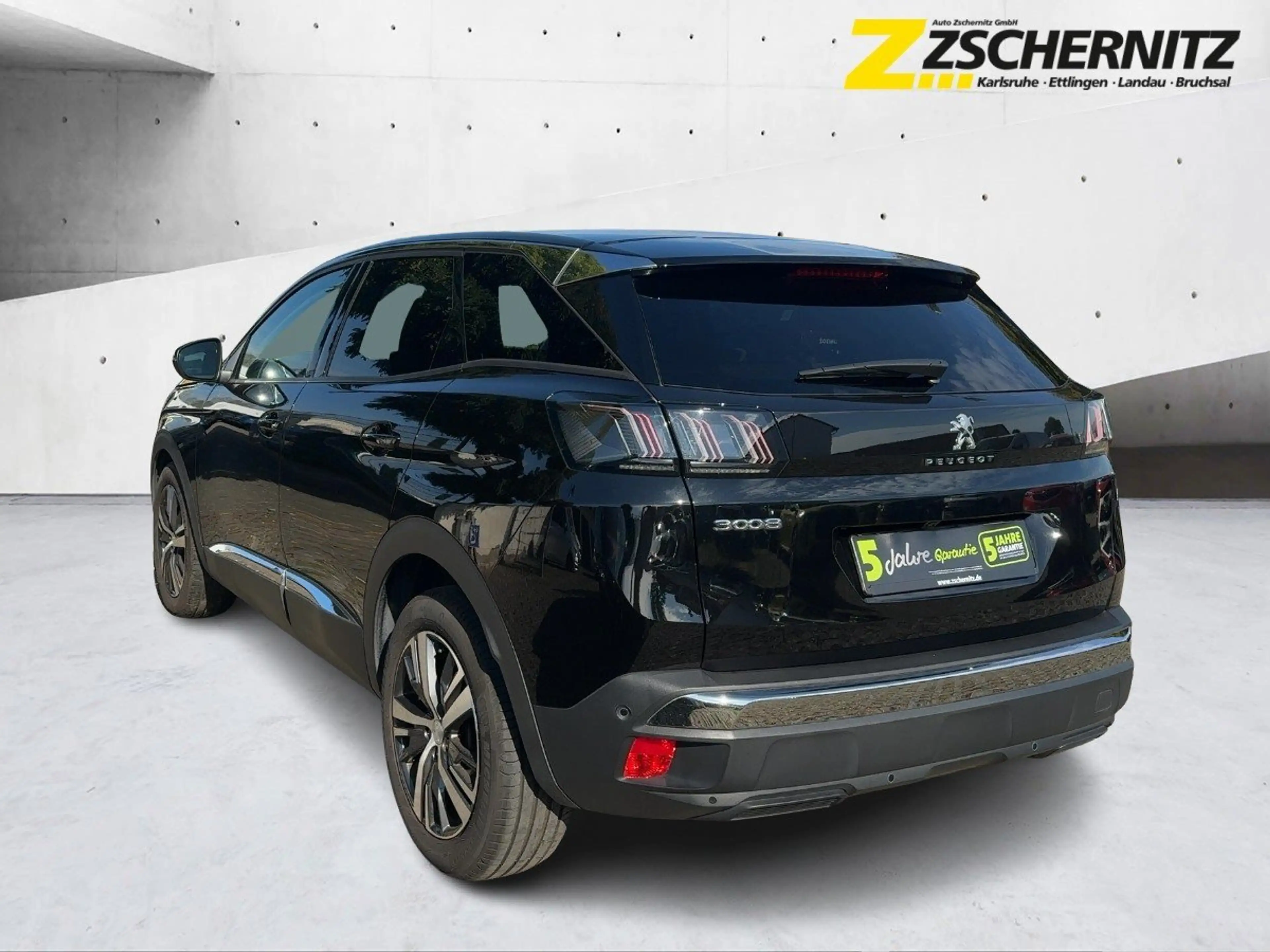 Peugeot 3008 1.2 PureTech 130 Allure Pack Kamera Navi — photo 3