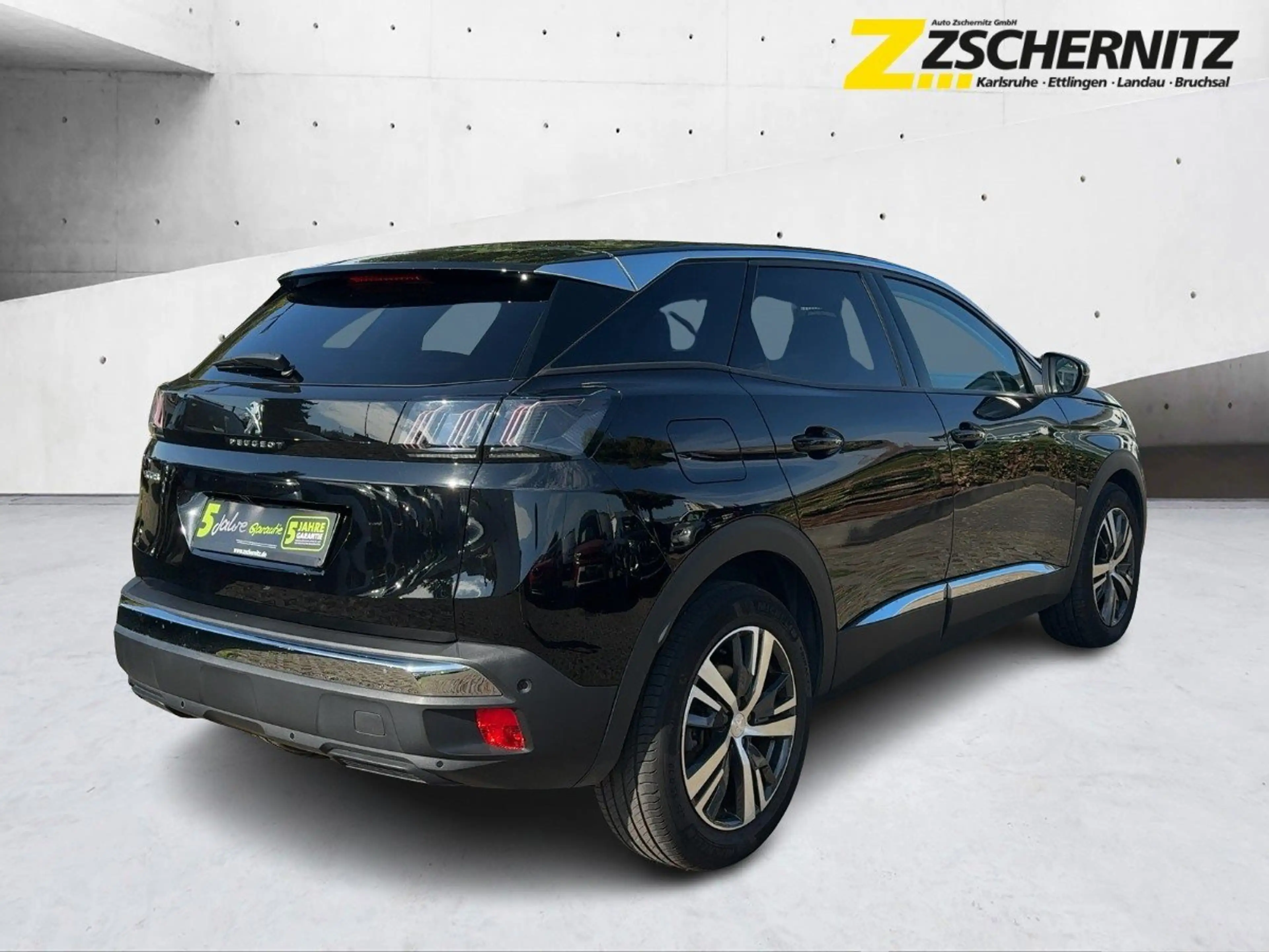 Peugeot 3008 1.2 PureTech 130 Allure Pack Kamera Navi — photo 4