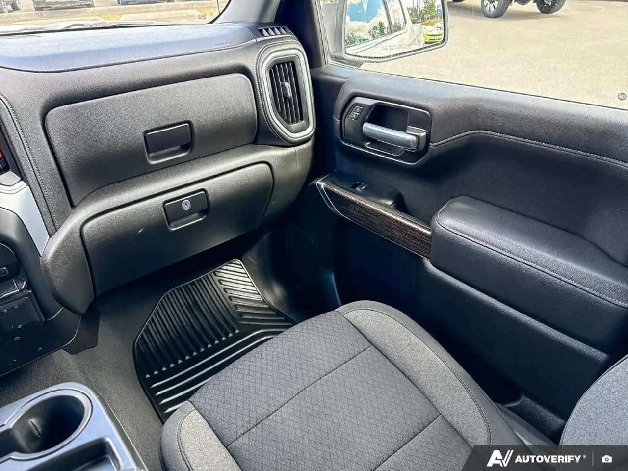 GMC Sierra 1500 fotografie GMC Sierra 1500