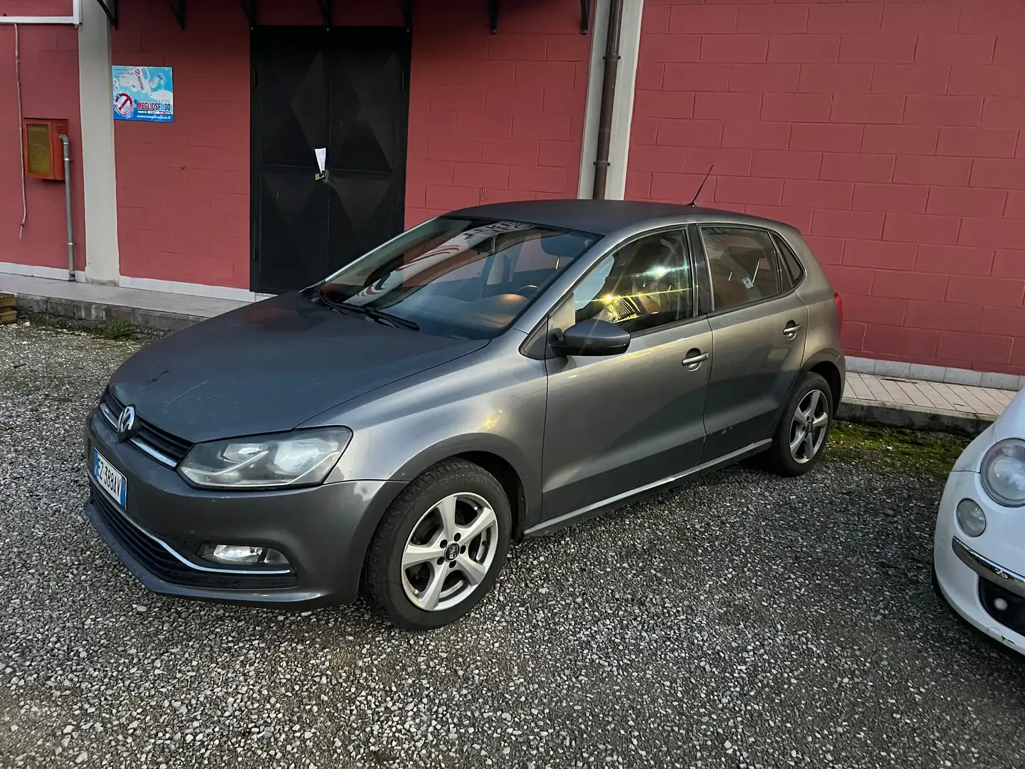 Volkswagen Polo Polo V 2014 5p 1.2 tsi bm Comfortline Grigio - 1