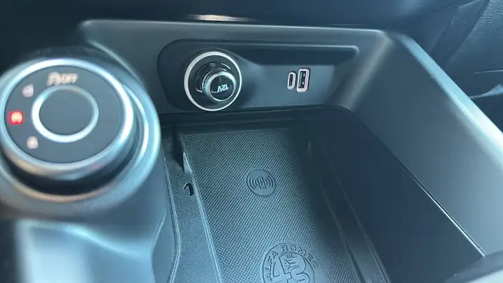 Alfa Romeo Tonale 1.5 MHEV GASOLINA VELOCE FWD 2023, foto 23