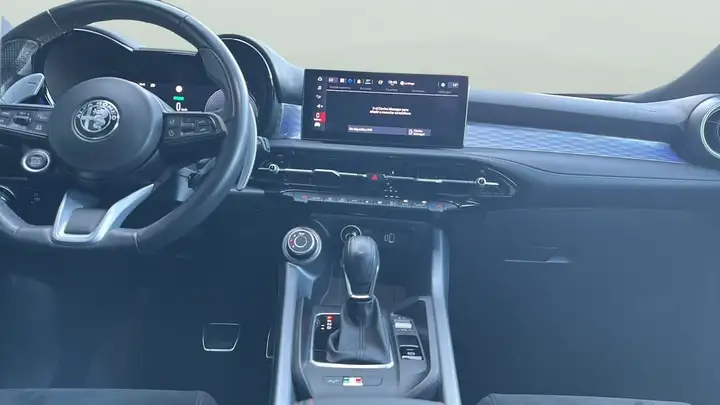 Alfa Romeo Tonale 1.5 MHEV GASOLINA VELOCE FWD 2023, foto 10
