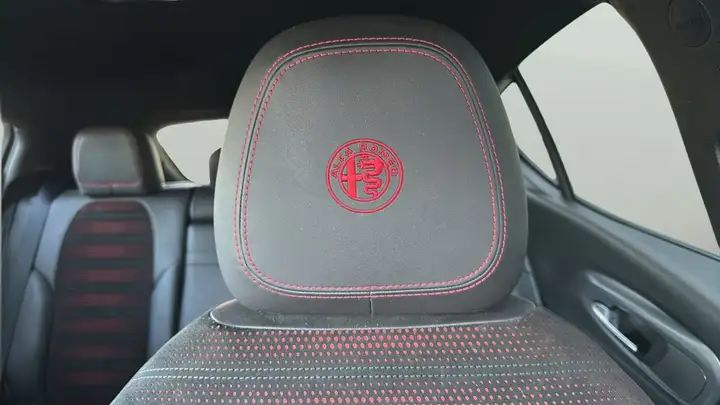 Alfa Romeo Tonale 1.5 MHEV GASOLINA VELOCE FWD 2023, foto 31