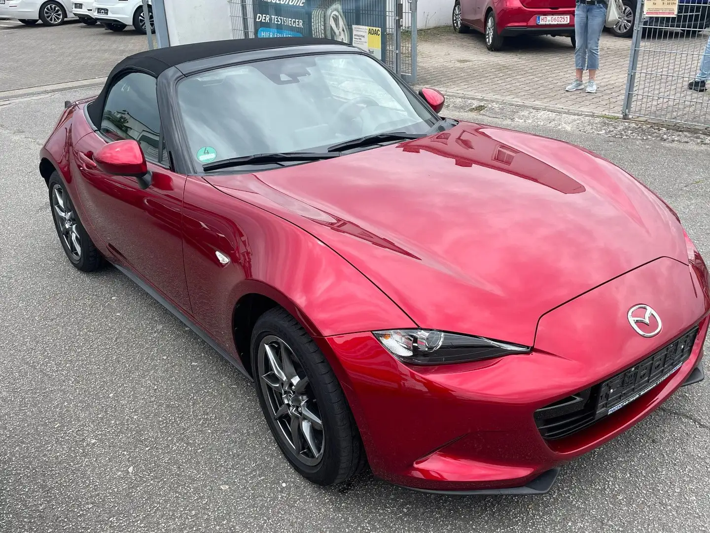 Mazda MX-5 Sports-Line Kırmızı - 2