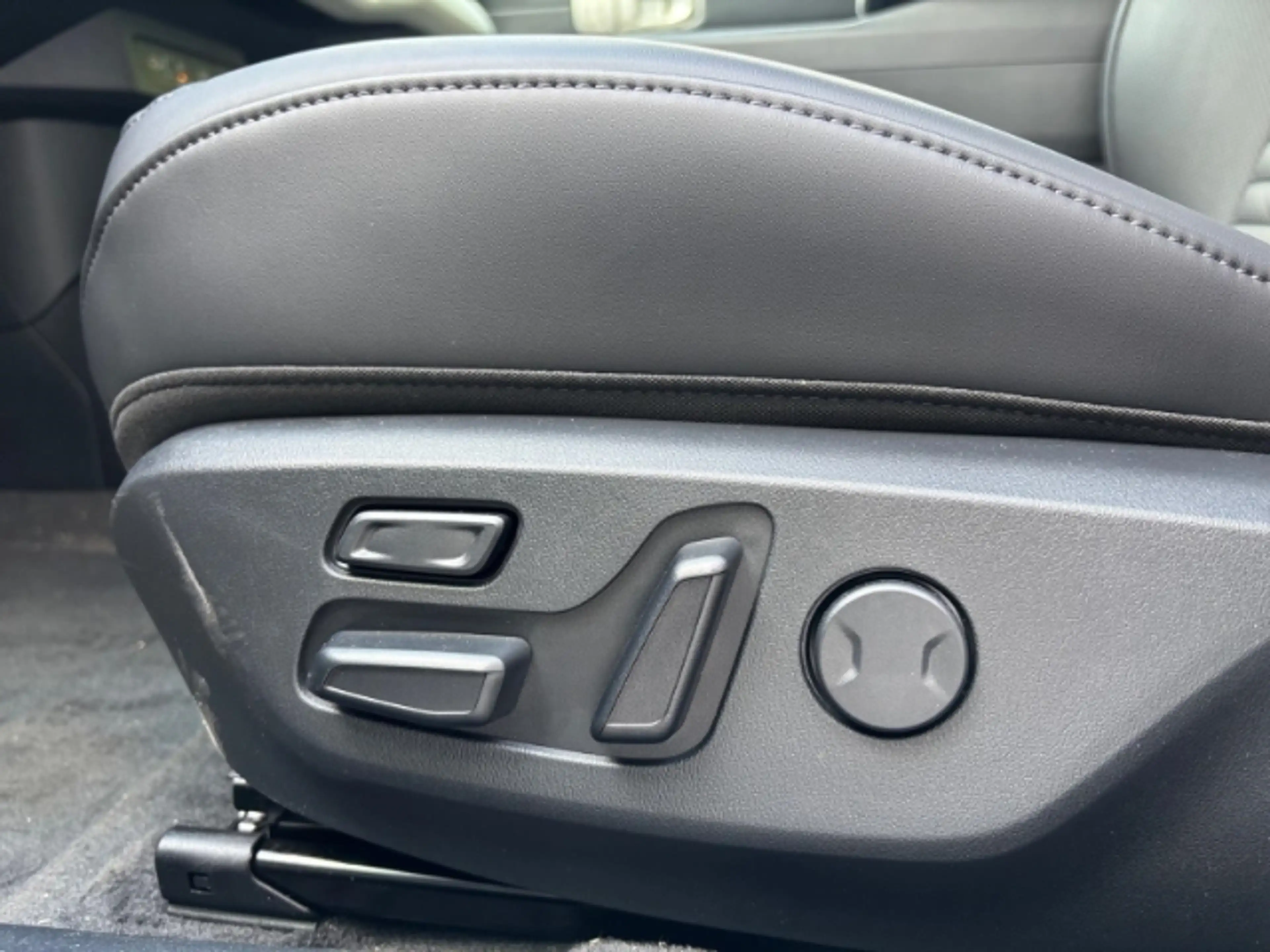 Kia EV4 GT-Line 81,4 kWh HEAD-UP,360°KAMERA,MEMORY,DAB,LED — photo 15