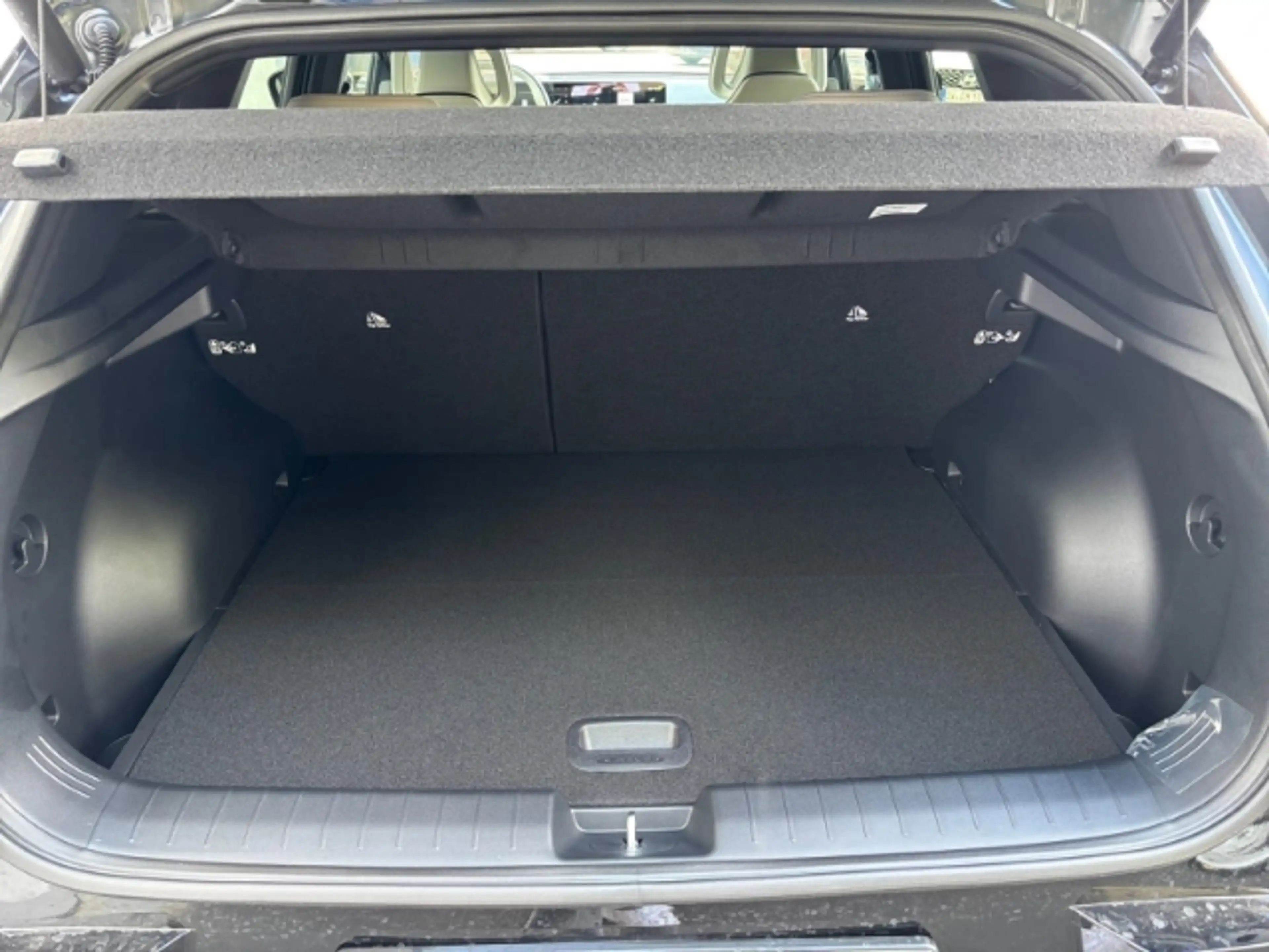 Kia EV4 GT-Line 81,4 kWh HEAD-UP,360°KAMERA,MEMORY,DAB,LED — photo 12
