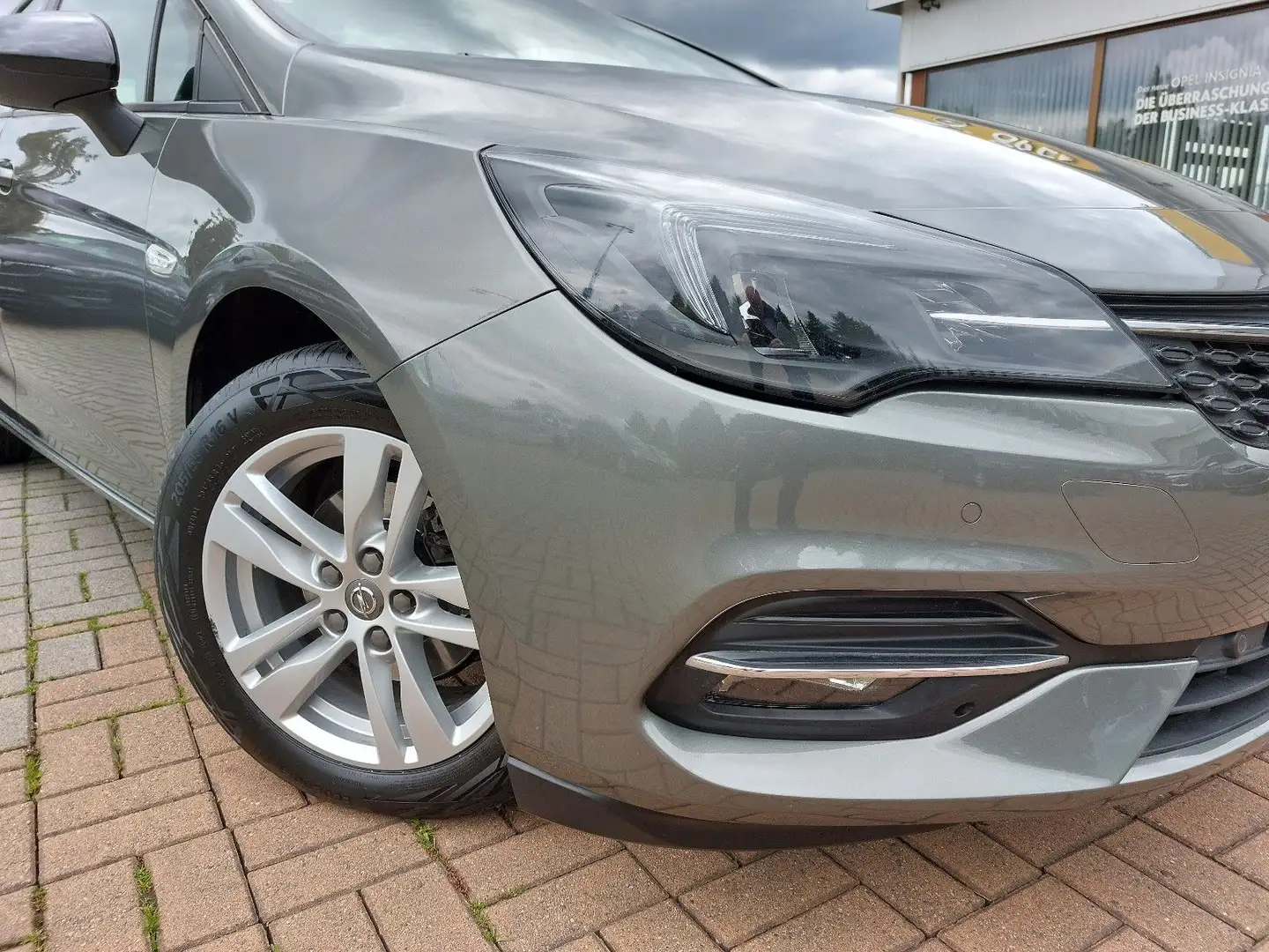 Opel Astra K ST Business AT+LED+NAVI+KLIMAAUT+SHZ+CAM Grau - 2