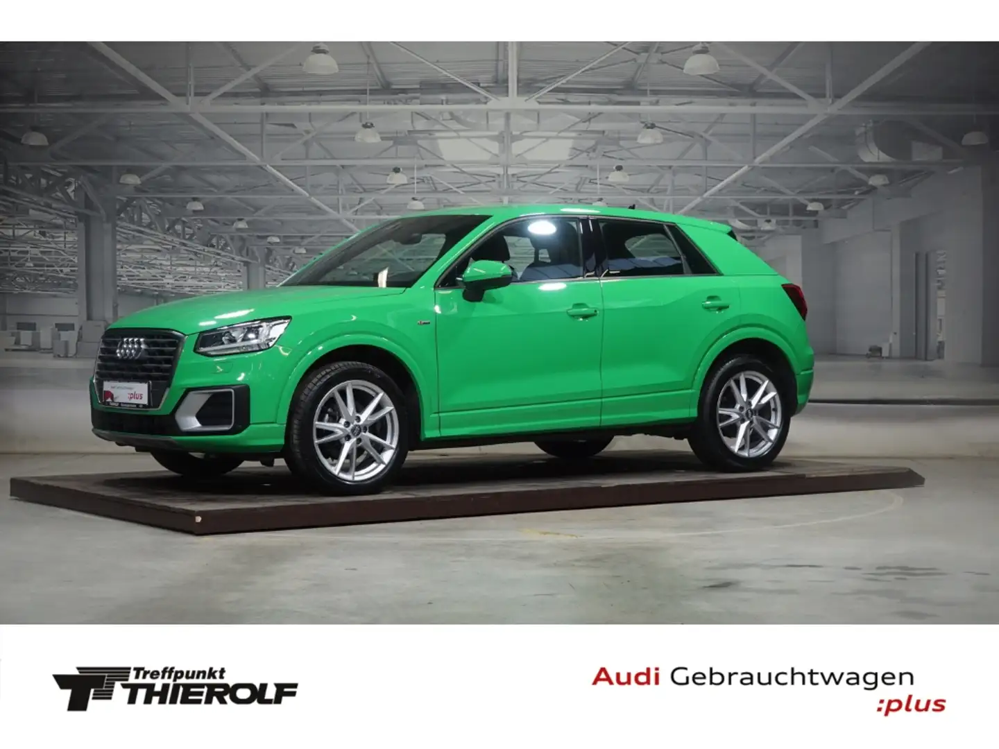 Audi Q2 sport 35 TFSI S line Navi LED DAB 18-Zoll Grün - 1