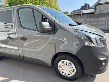 Combi CDTi BiTurbo EcoFLEX S/S L1H1 2700