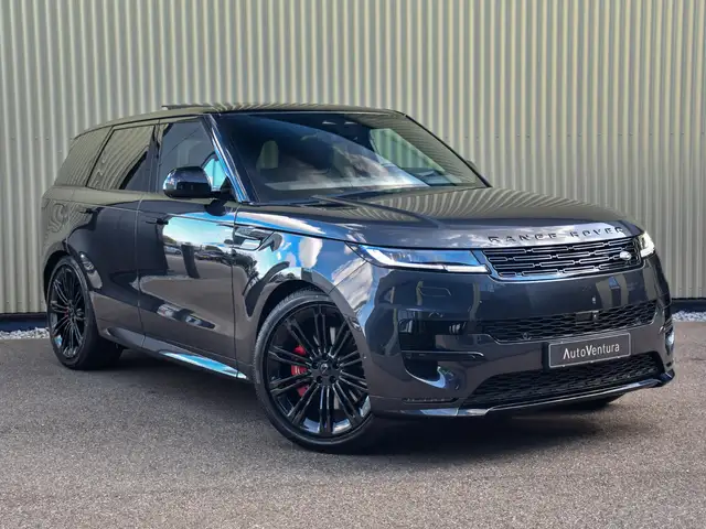 Land Rover Range Rover Sport view 12