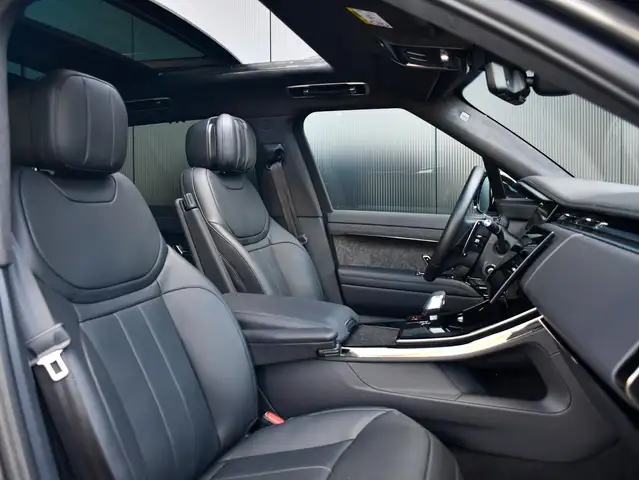 Land Rover Range Rover Sport view 8