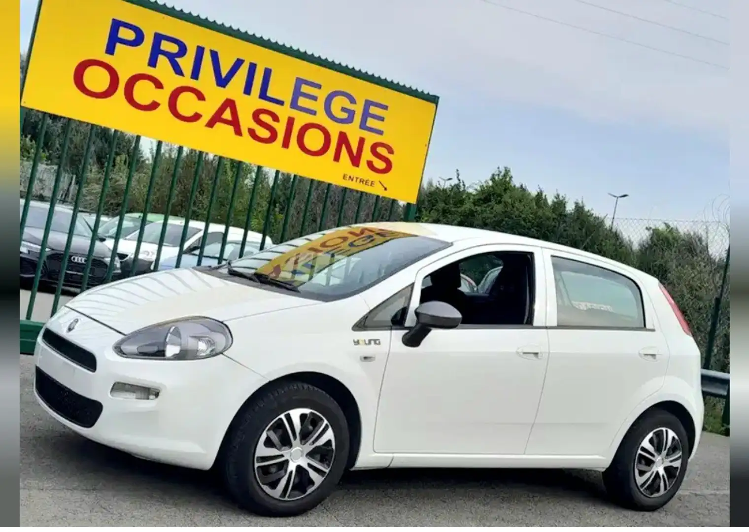 Fiat Grande Punto EVO 1.2i YOUNG GPS AIRCO 5 PORTES RCD 79mkm Blanc - 1