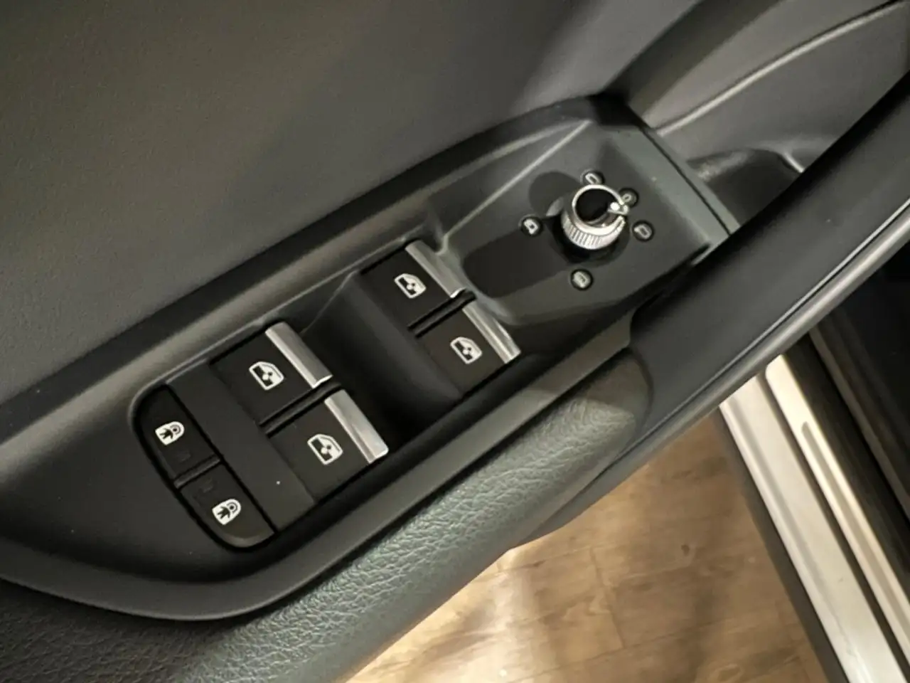Audi Q5 снимка Audi Q5