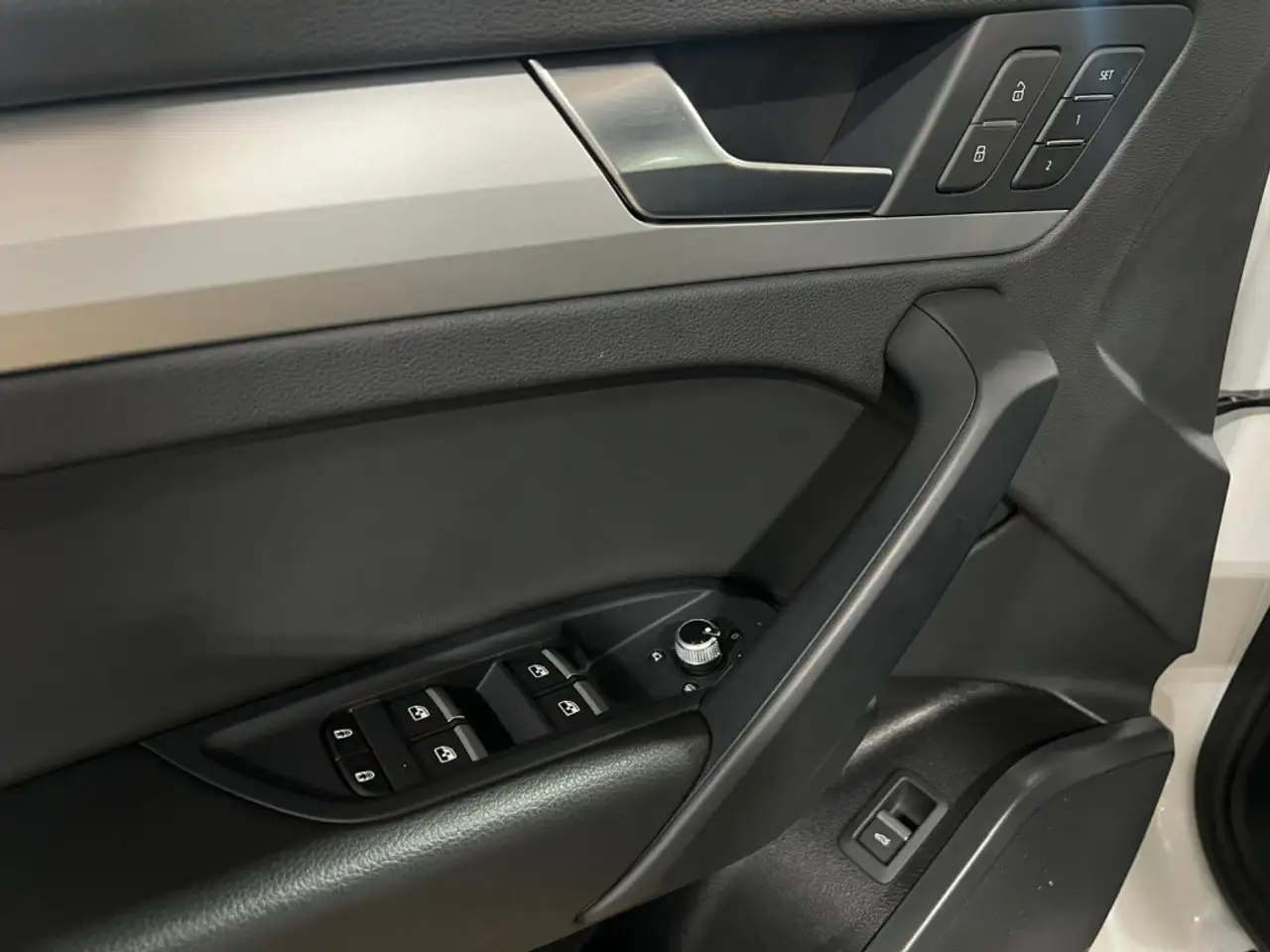 Audi Q5 снимка Audi Q5