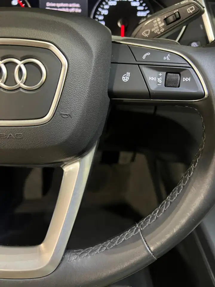 Audi Q5 снимка Audi Q5