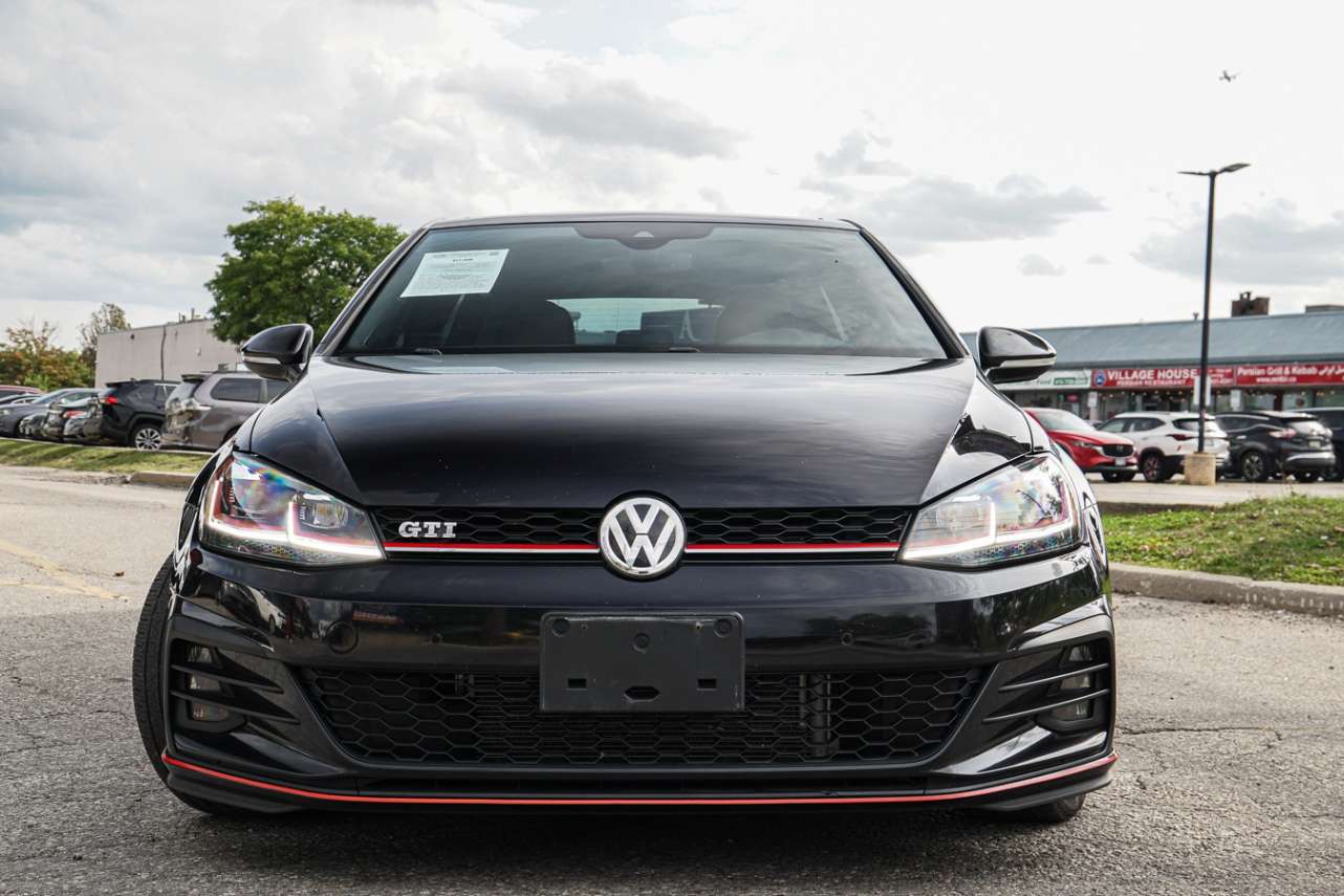 2018 Volkswagen Golf Autobahn 5-door DSG — снимка 1