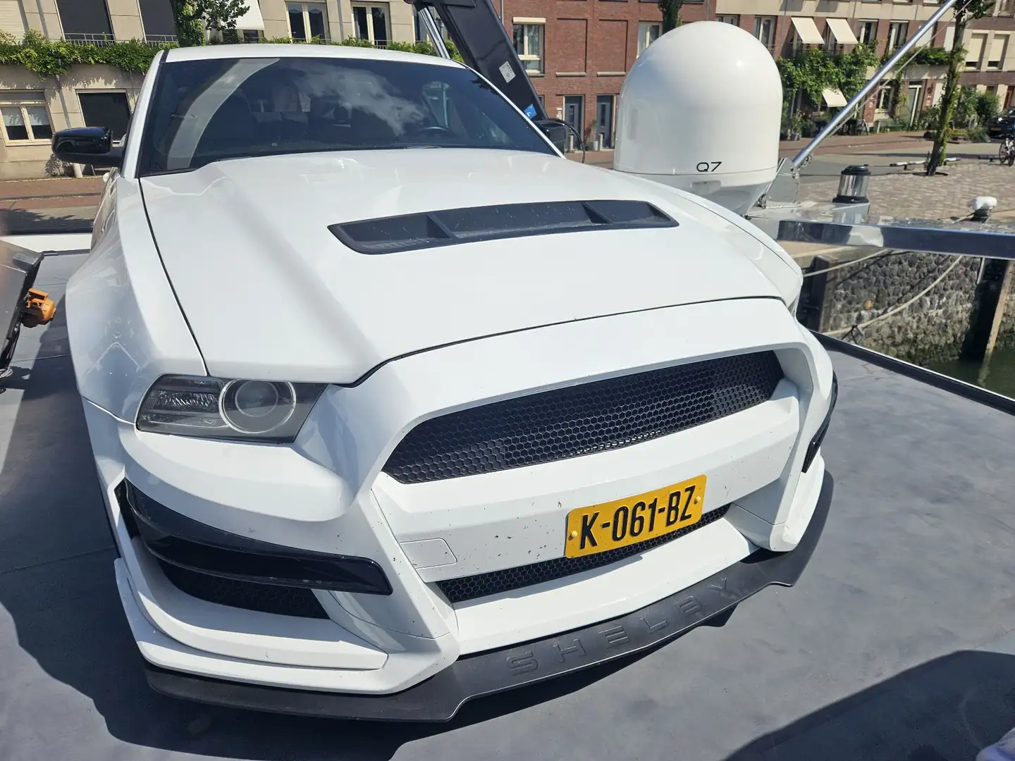 Ford Mustang 3.7 V6 Wit - 1