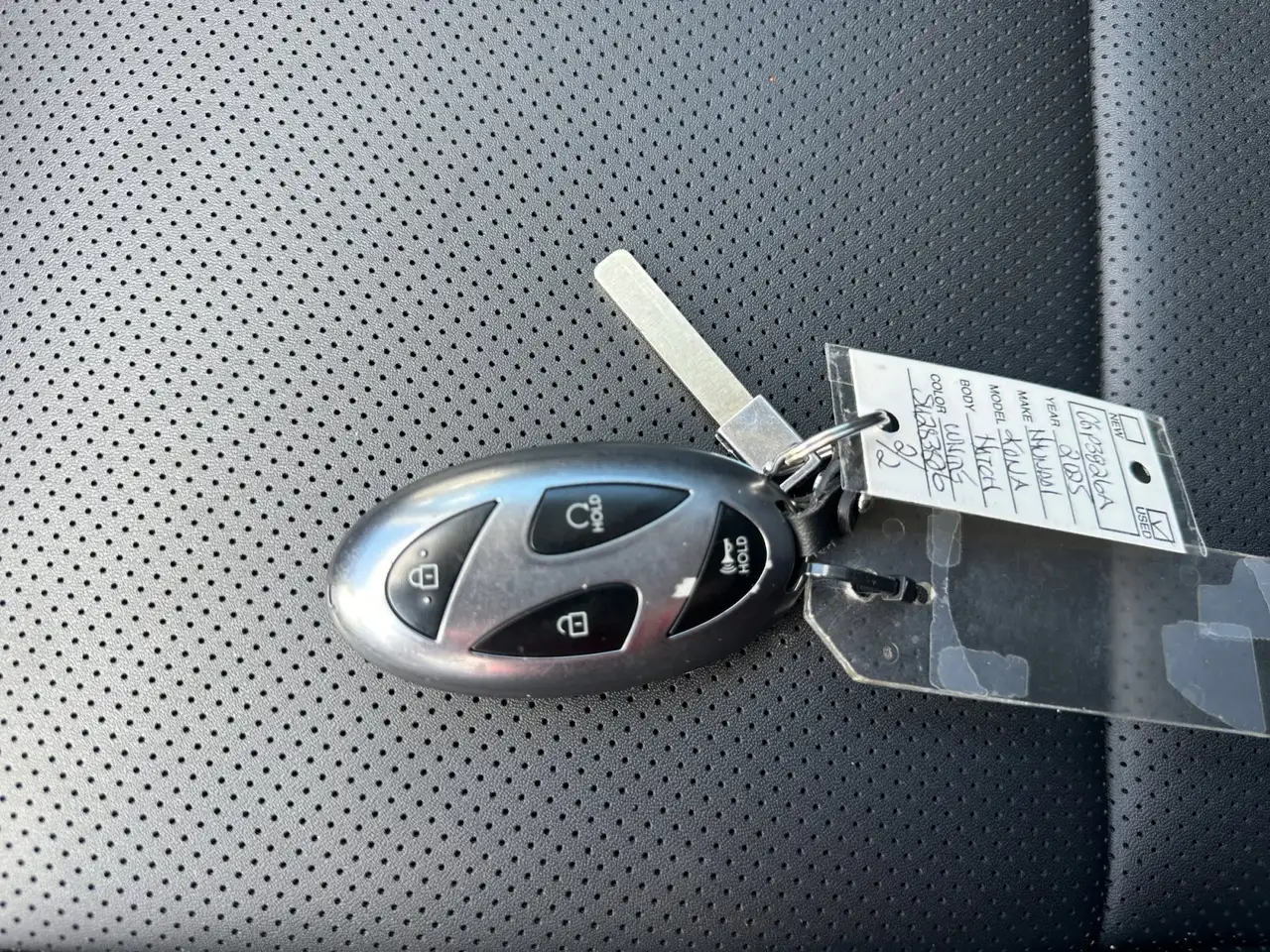 Hyundai KONA снимка Hyundai KONA