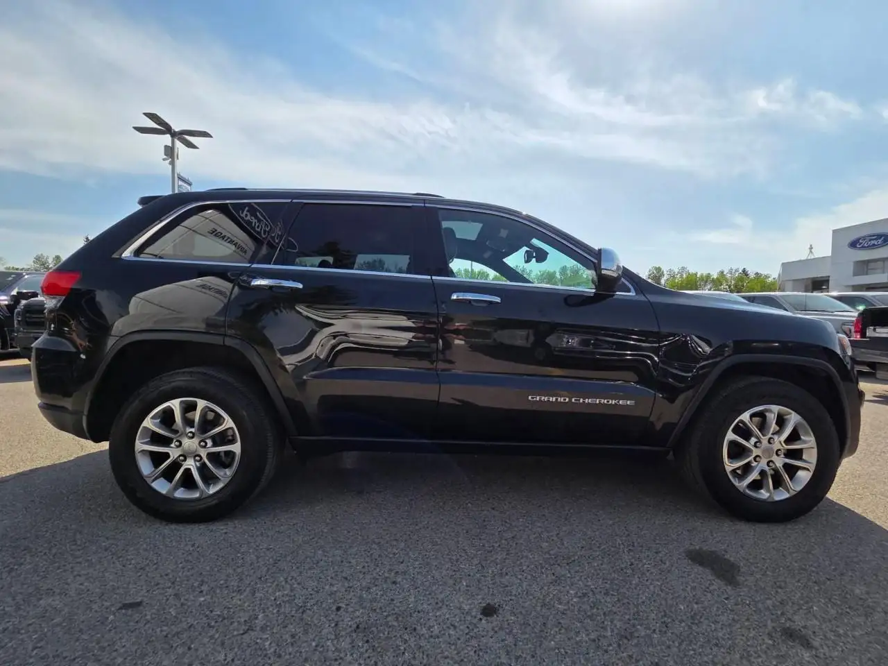 Jeep Grand Cherokee снимка Jeep Grand Cherokee